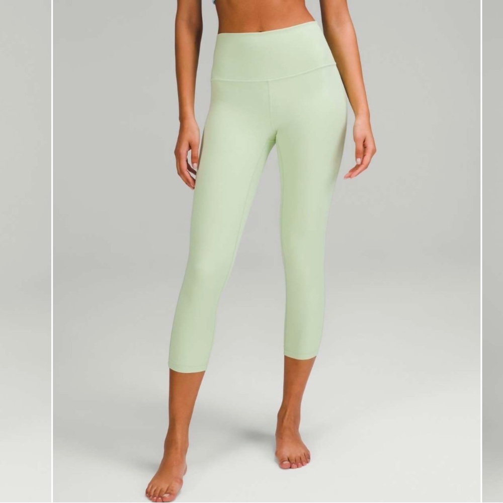 Lululemon Wunder Under High-Rise Crop 21" *Full-On Luxtreme - Picture 8 of 8